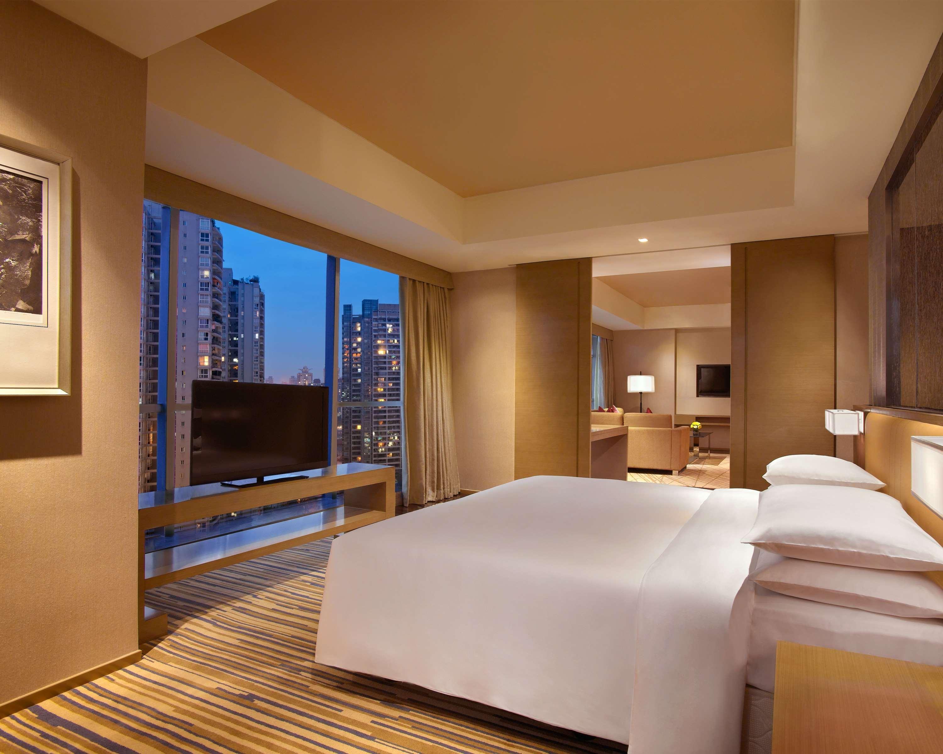 Hyatt Regency Chongqing Hotel Exterior foto
